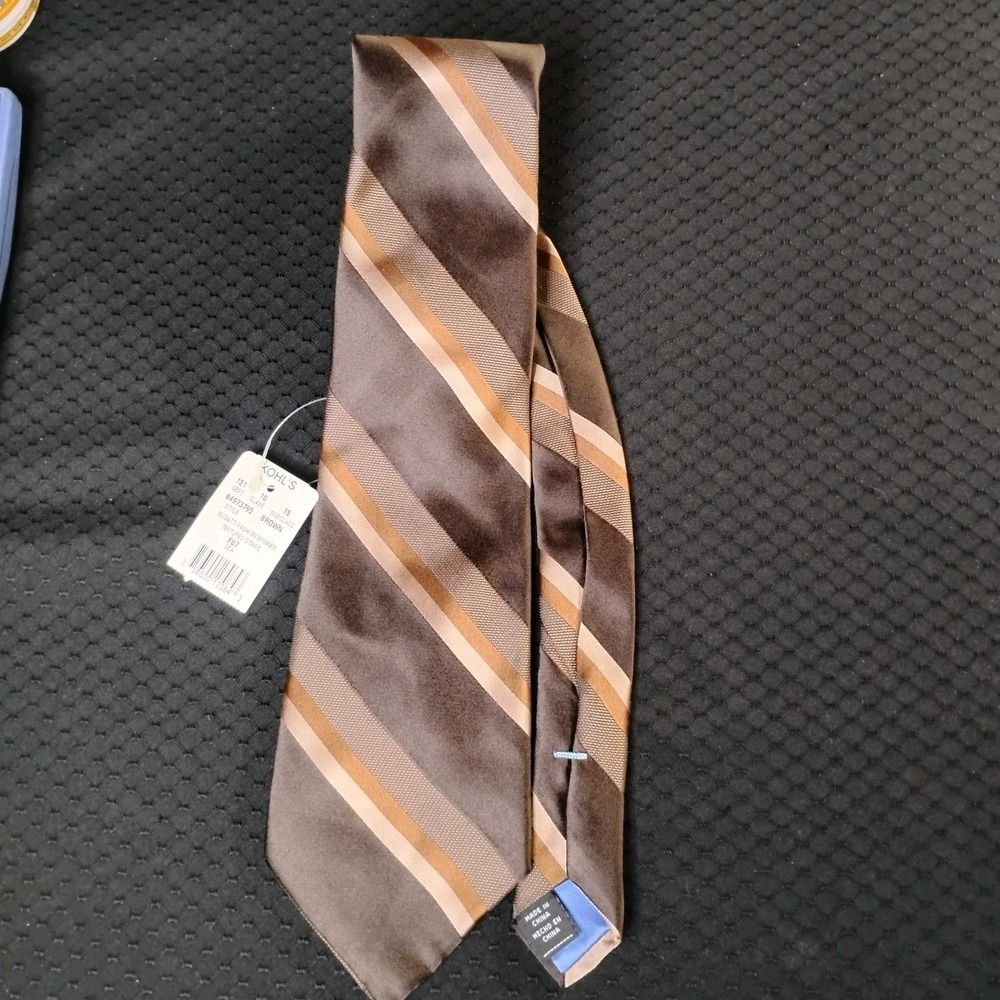 Bugatti Light & Dark Brown Diagonal Stripe‎ 100% Silk Men's Neck Tie 59" Long -J